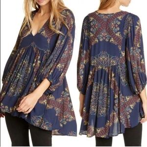 Free People Paisley Girl Talk Navy and Burgundy balloon sleeve Tunic XS